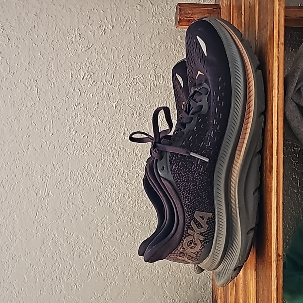 HOKA One One Kawana
